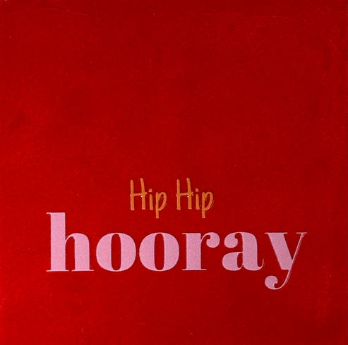 Yett Tegeltje 'Hip Hip Hooray'