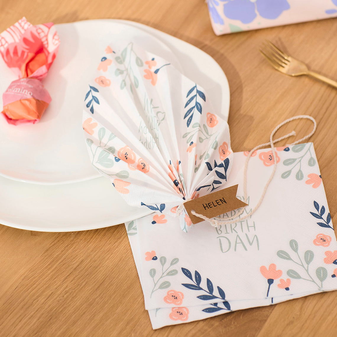 Räder - Servetten 'Happy Birthday'
