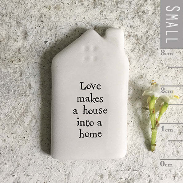 East of India Huistoken 'Love makes'