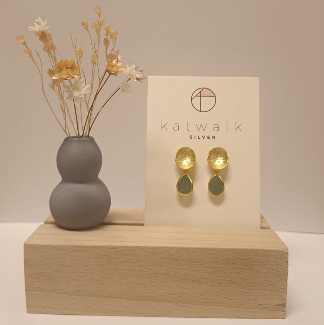 Katwalk Oorbellen met steen goud/green aventurine