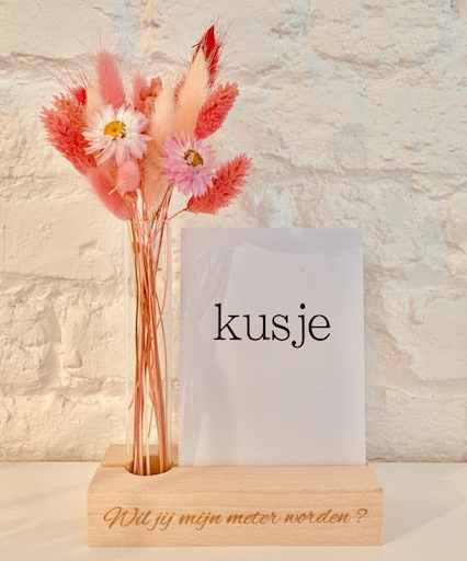 Kaartjeshouder gegraveerd met droogbloemenboeket - Small