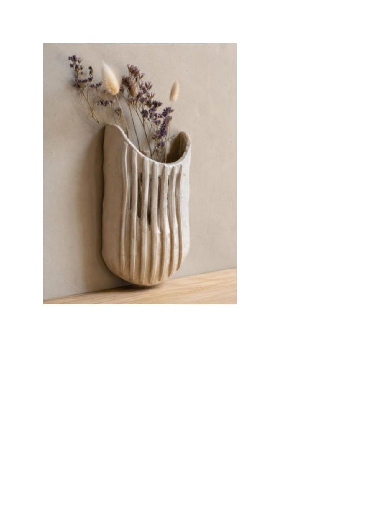 Handopbouw Vaasjes aan de muur