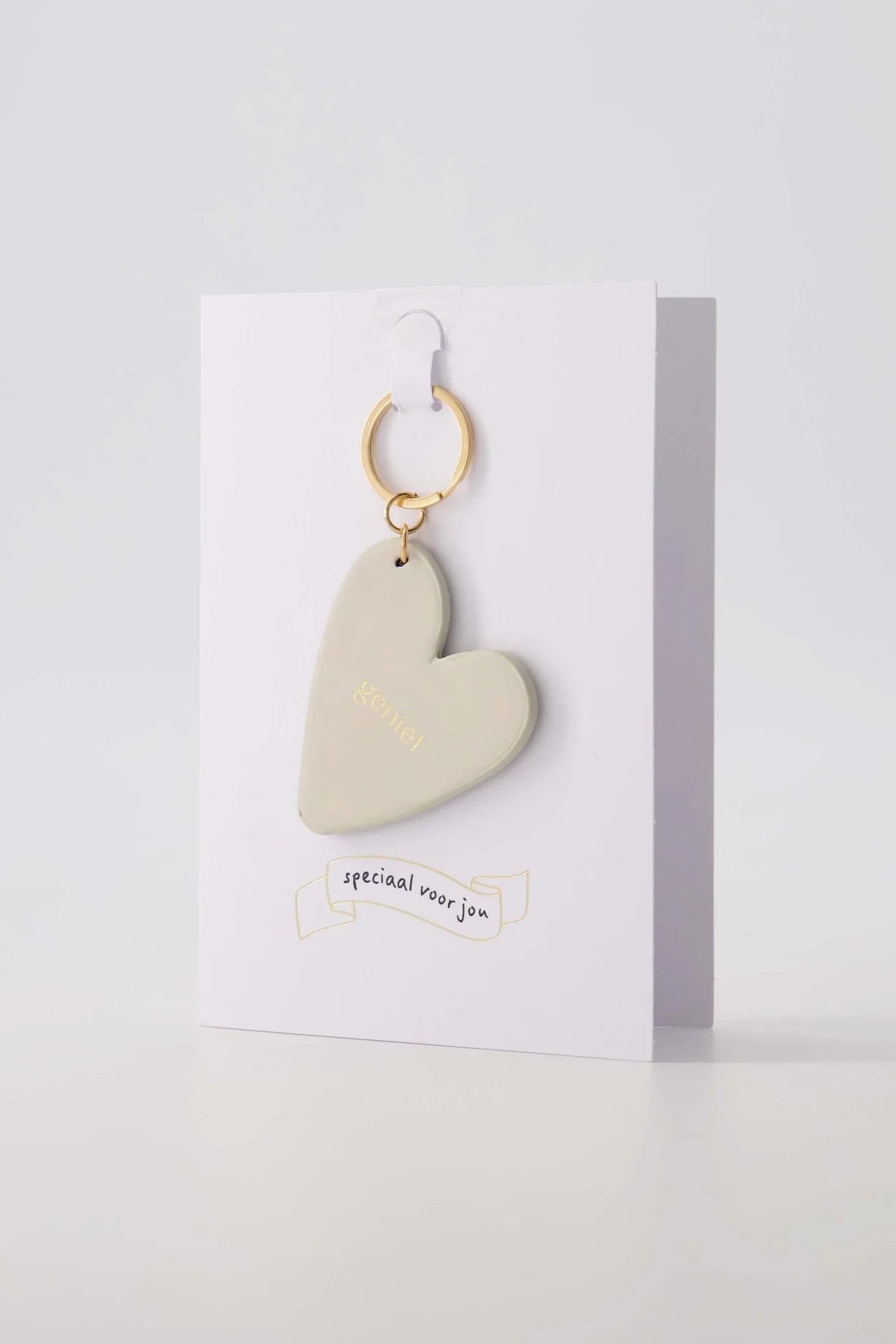 Zusss Wenskaart Sleutelhanger Geniet zand