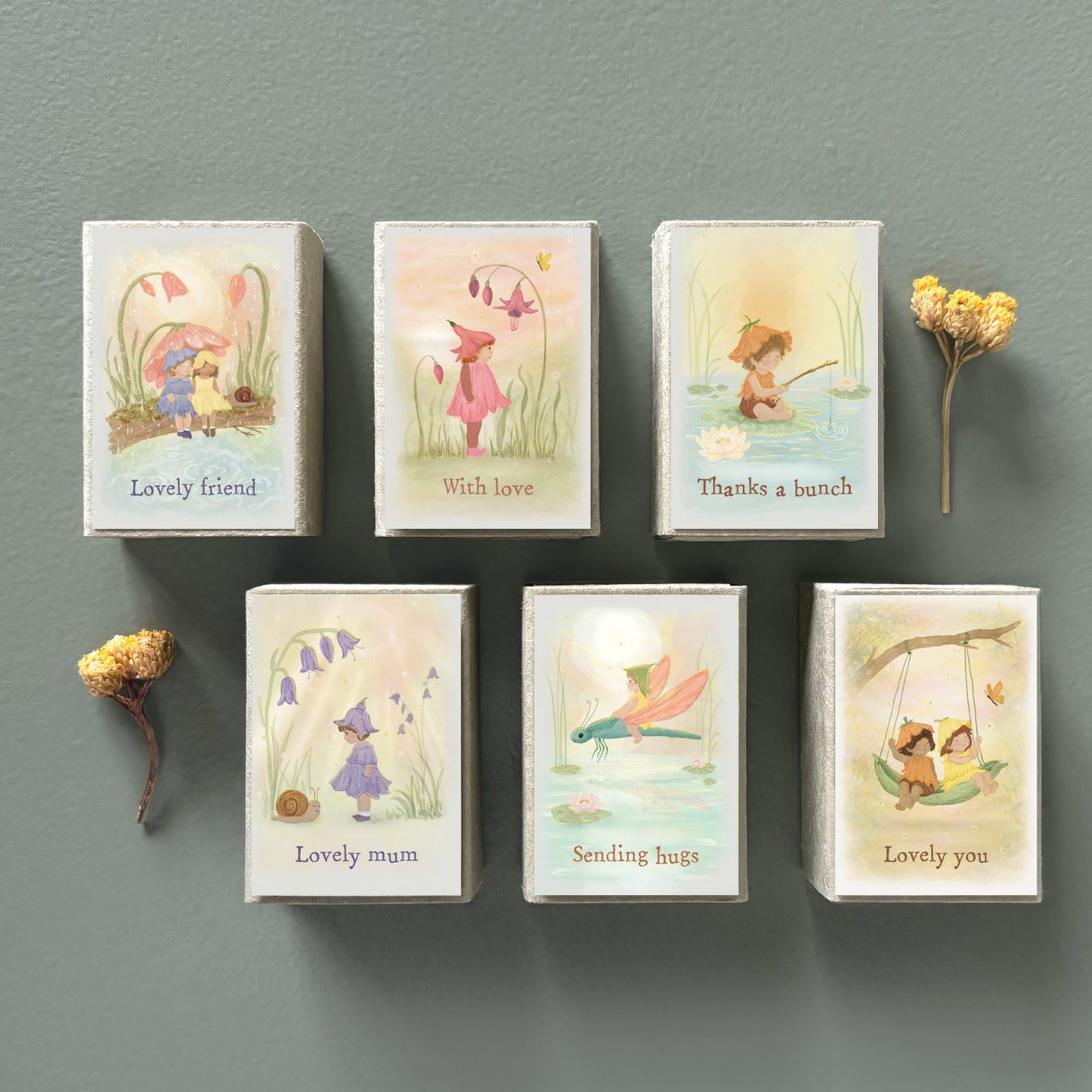 East of India Droogbloemen Matchbox 'Lovely Mum'