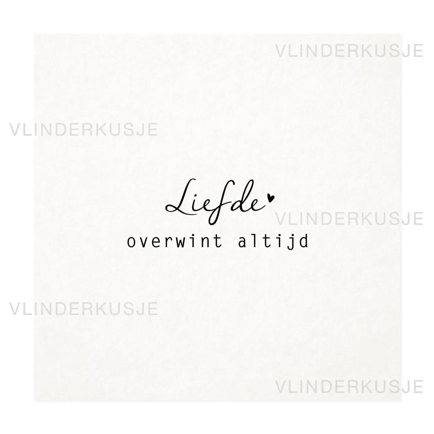 Vlinderkusje Wenskaart 'Liefde overwint altijd'
