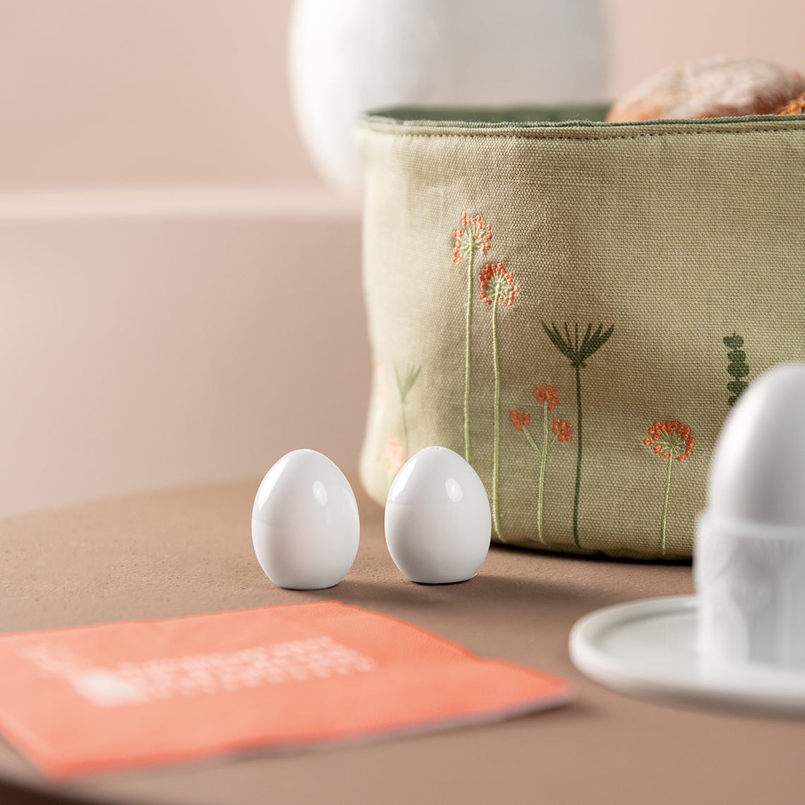 Räder Broodmand Pasen Bloemenweide