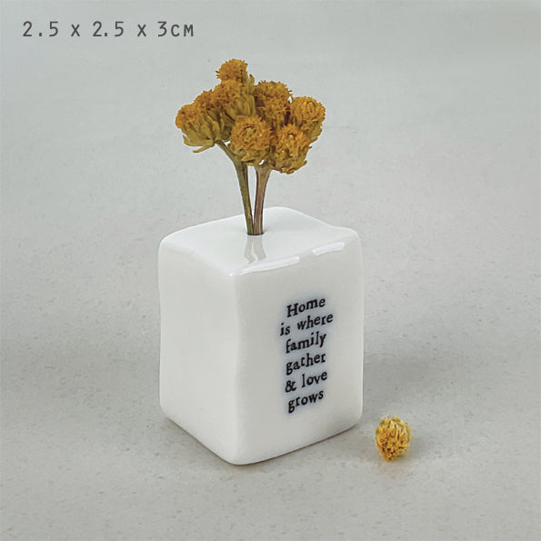 East of India Porseleinen vaasje 'Home'