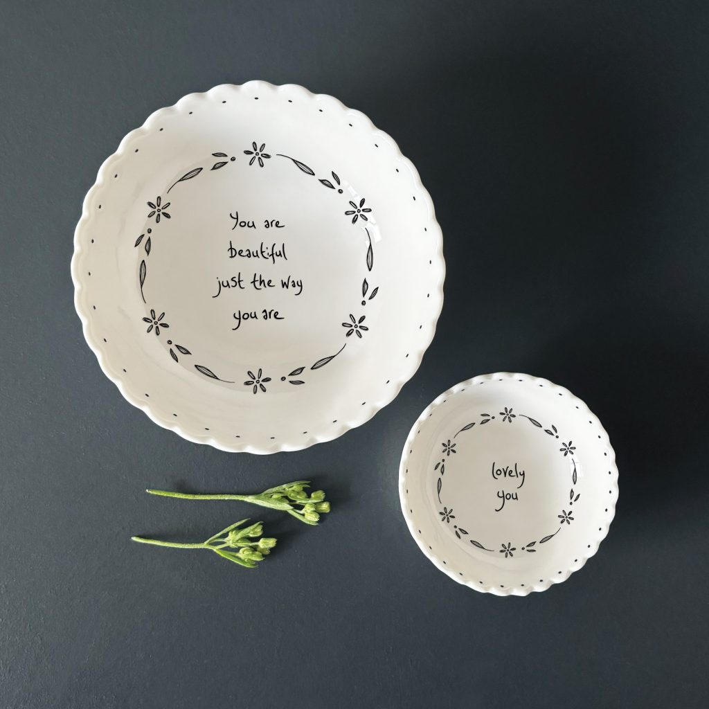 East of India - Kom 'Beautiful'