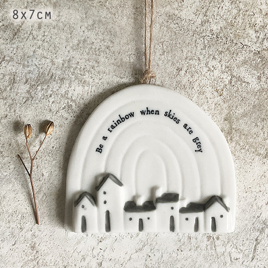 East of India - Porseleinen hangertje 'Sky Rainbow'