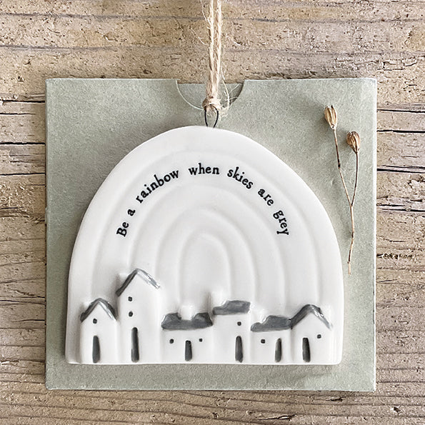 East of India - Porseleinen hangertje 'Sky Rainbow'