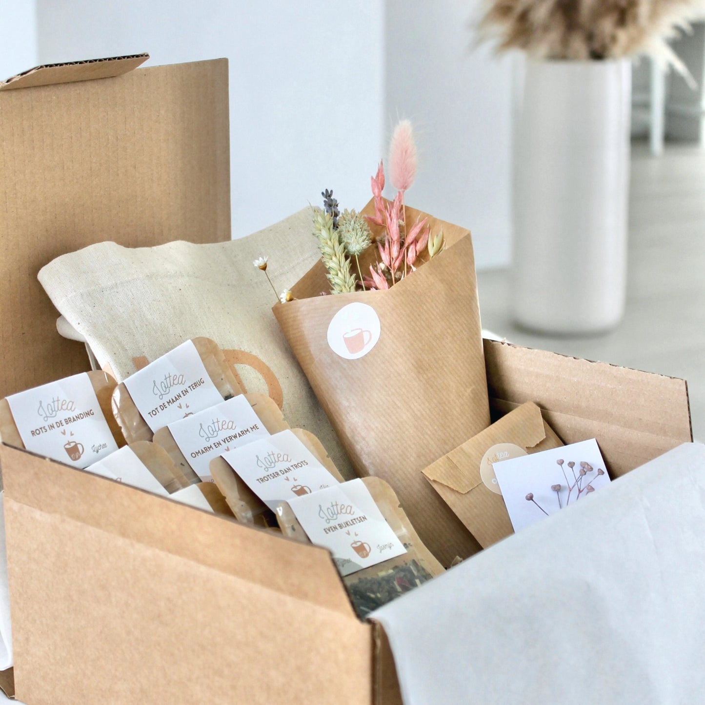 Thee Giftbox Deluxe 'Gevuld met Liefde'