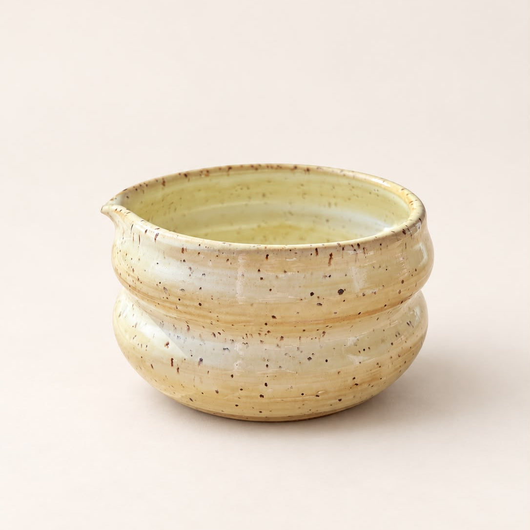 Handgemaakte kleurrijke matcha bowls - Butter Yellow
